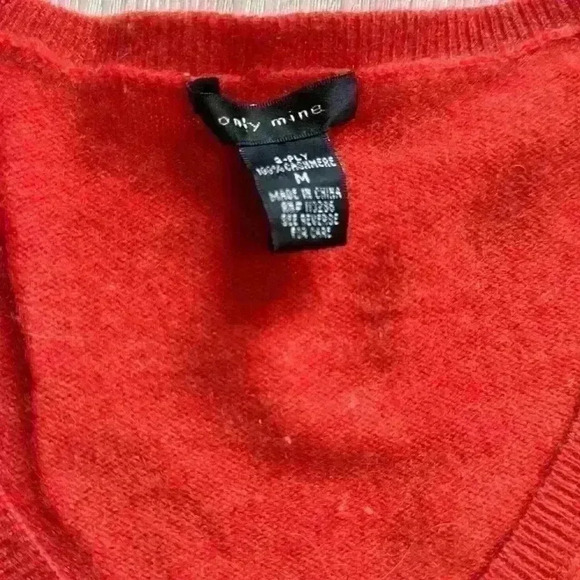 Only Mine Women's Orange Cashmere Long Sleeve V-Neck Pullover Sweater Size M - Picture 3 of 3